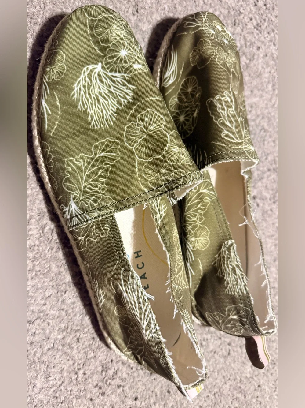 Vionic Beach Laguna Espadrilles Slip-On Size-9 Wide